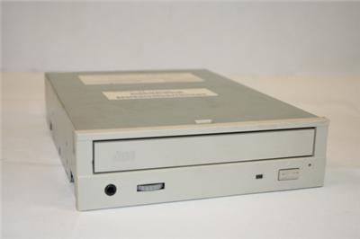 Toshiba XM-6401B 40X 50 Pin SCSI Internal CD-ROM Drive Beige OEM
